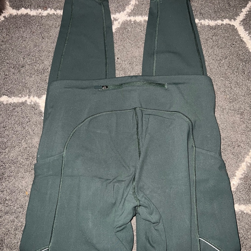 Lululemon Athletica Green Performance Leggings - Picture 6 of 8